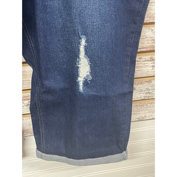 Woman Within Extended Plus Size 36W Jean Capri Slightly Distressed Med Wash - Picture 4 of 12